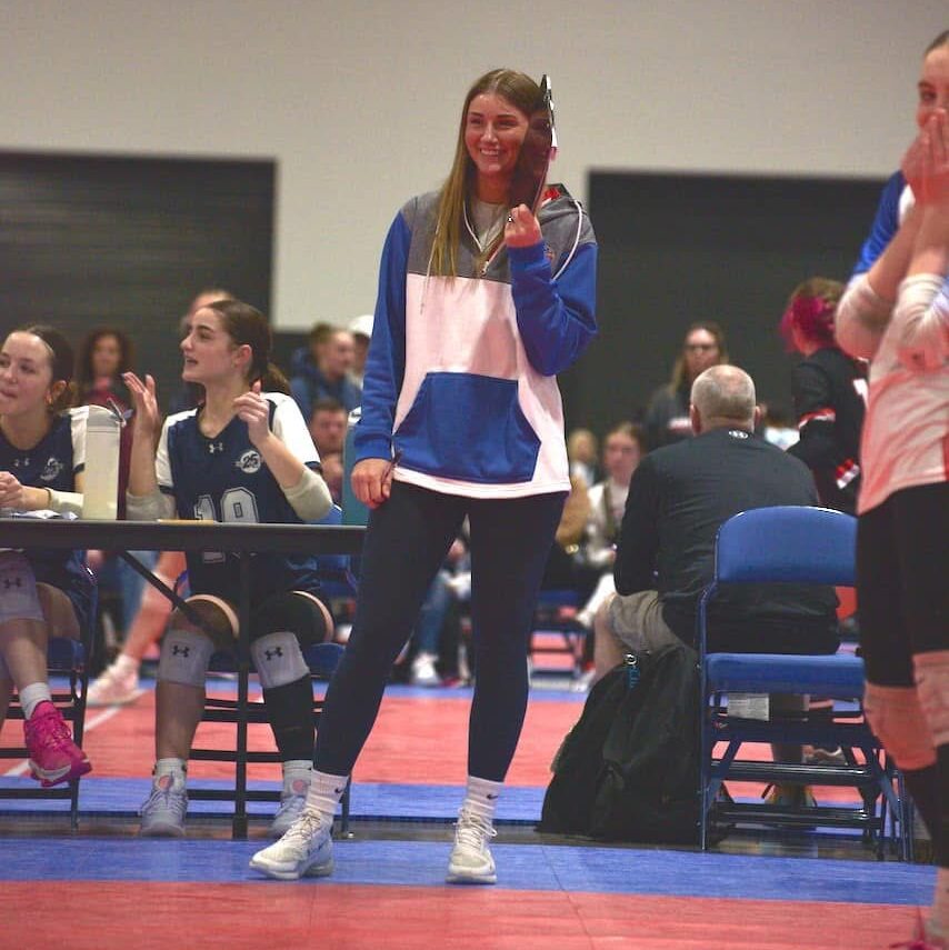arianna Neumeyer coach of the year, 14-elite, assistant director